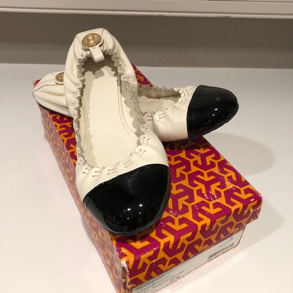 Tory Burch Shoes - Tory Burch Abbey ballet flats